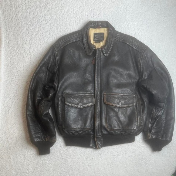 Vintage avirex men brown type a-2 leather bomber jacket crop boxy